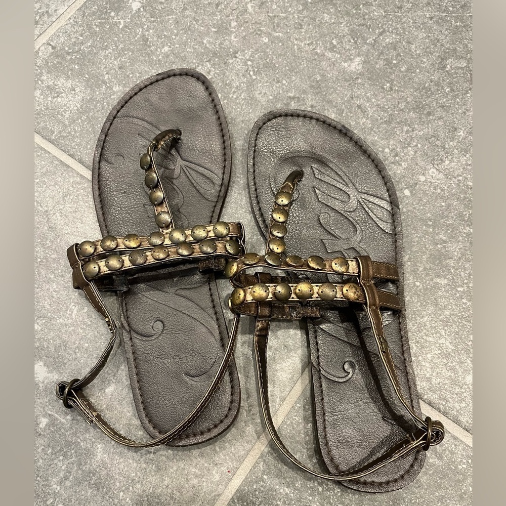 Roxy Strappy Flat Sandals
